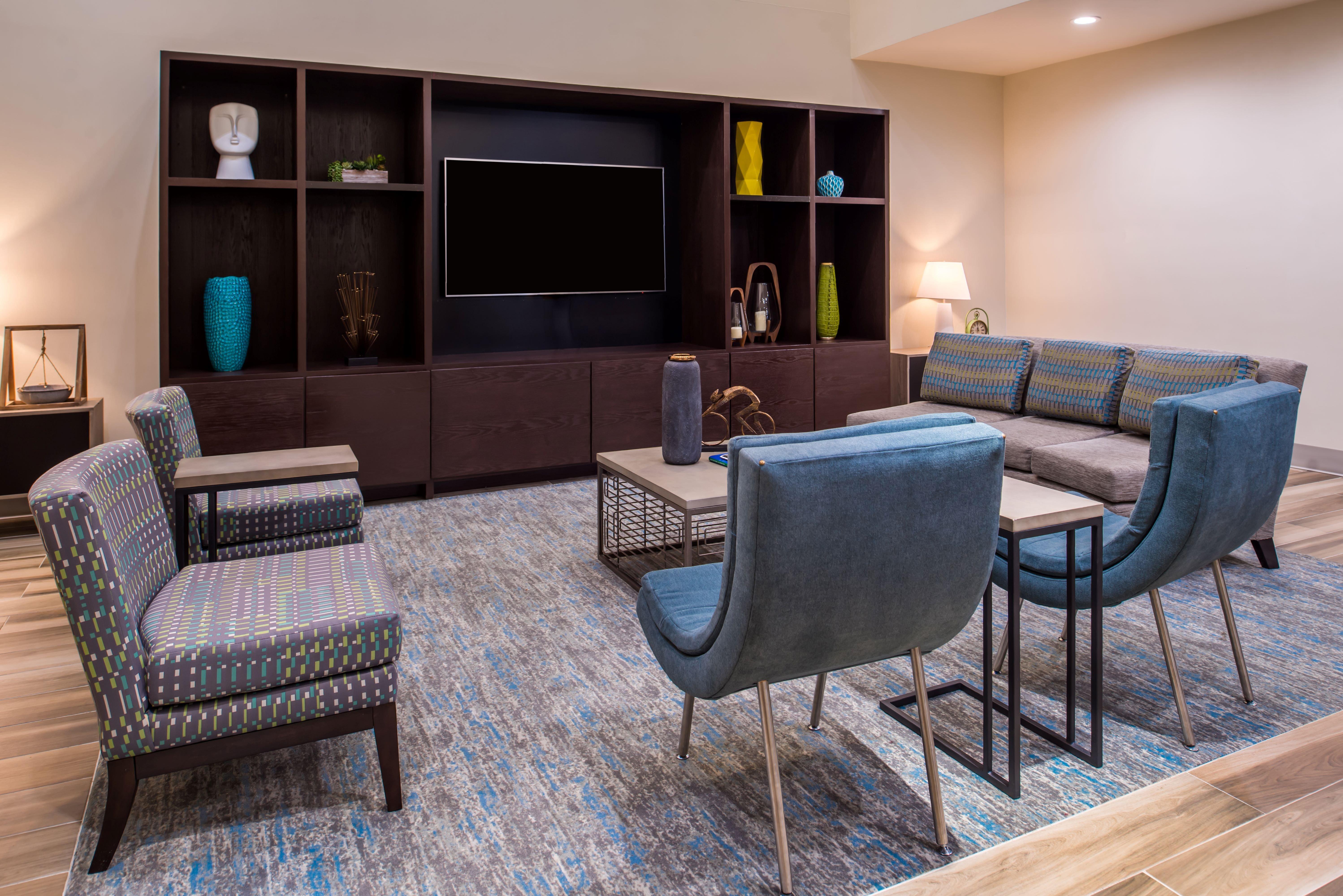 Holiday Inn And Suites Addison By Ihg Eksteriør bilde